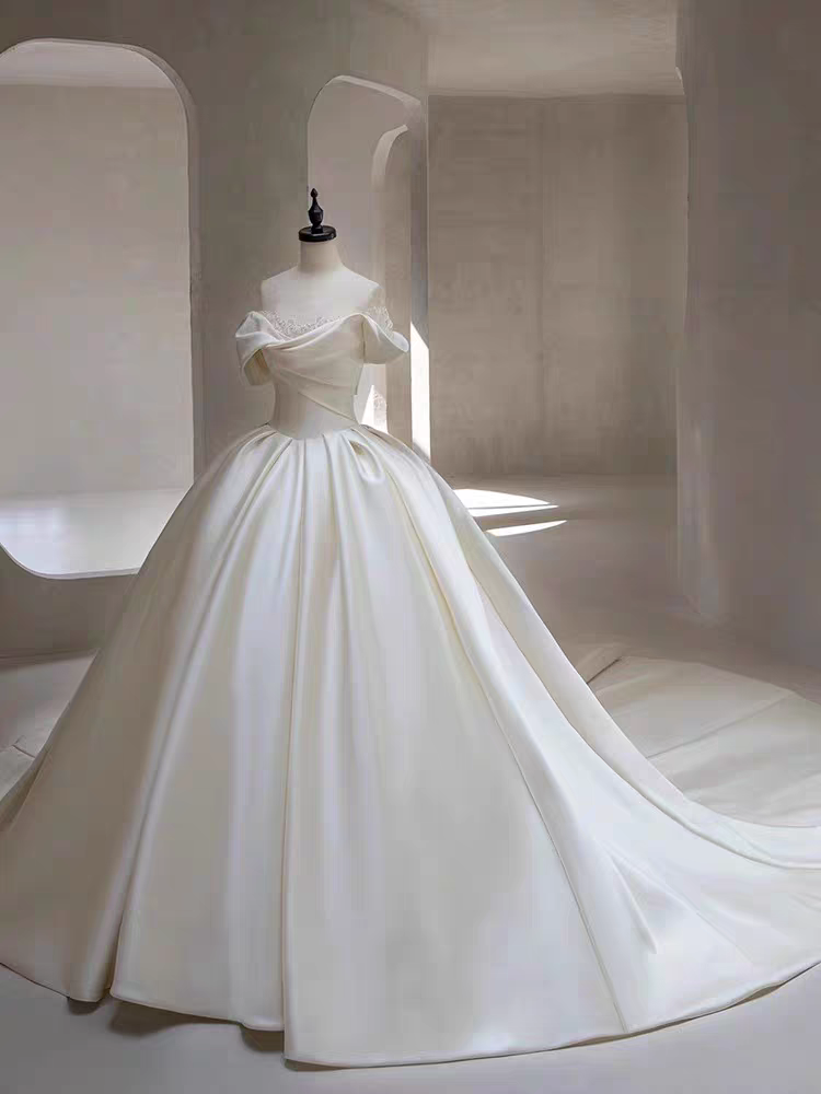 Top bridal wedding dress