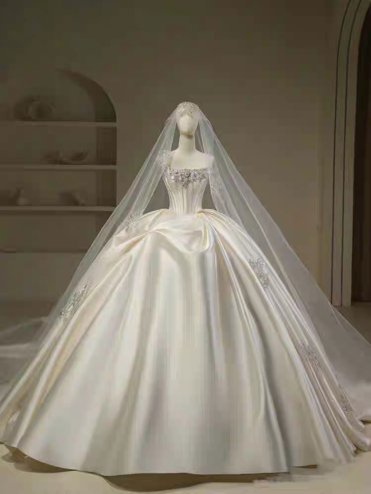 Top bridal wedding dress